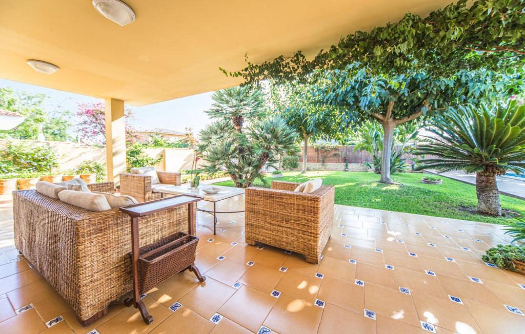 Agradable Villa Junto Al Mar Con Piscina Σαγούντο Εξωτερικό φωτογραφία